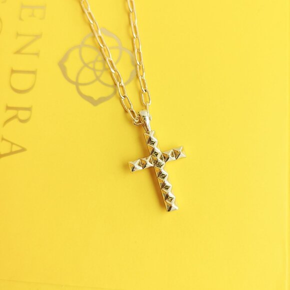 Kendra Scott Jada Cross Gold Short Necklace New - Picture 2 of 4